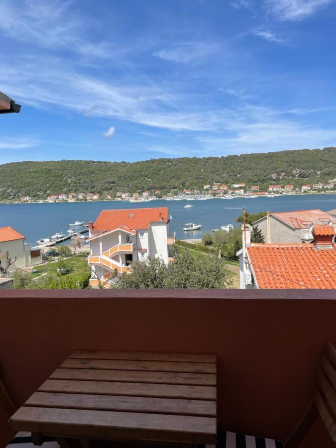 Guesthouse Tariba Супетарска-Драга Экстерьер фото