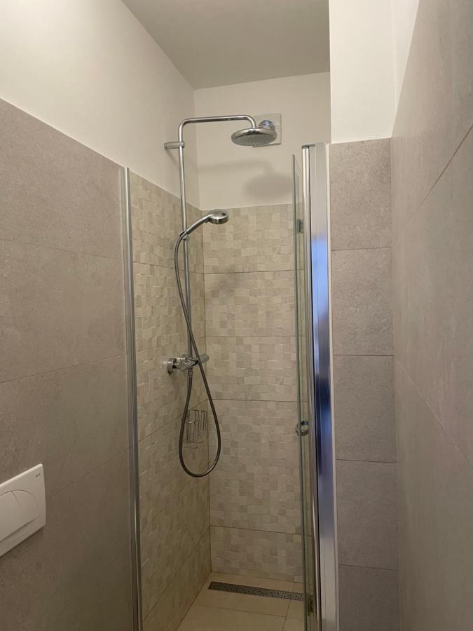 Guesthouse Tariba Супетарска-Драга Экстерьер фото