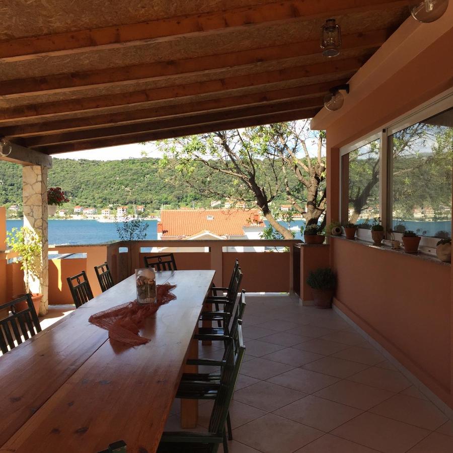 Guesthouse Tariba Супетарска-Драга Экстерьер фото