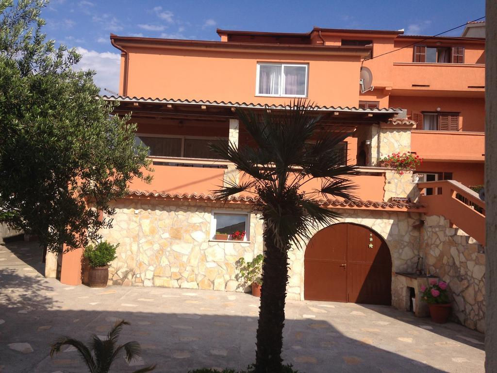 Guesthouse Tariba Супетарска-Драга Экстерьер фото