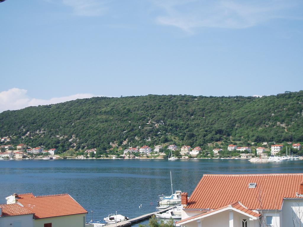 Guesthouse Tariba Супетарска-Драга Экстерьер фото