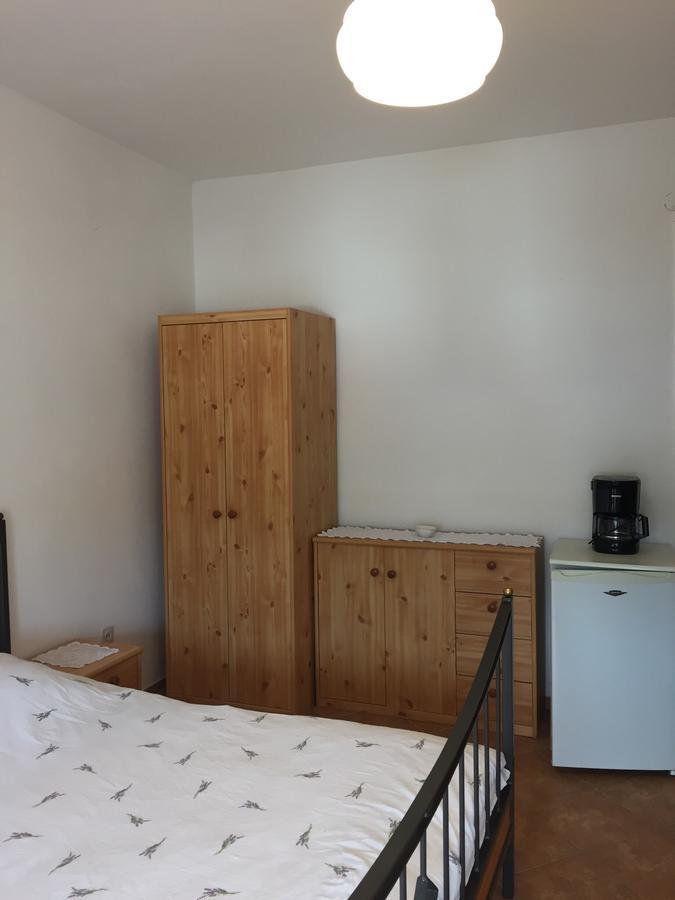 Guesthouse Tariba Супетарска-Драга Экстерьер фото
