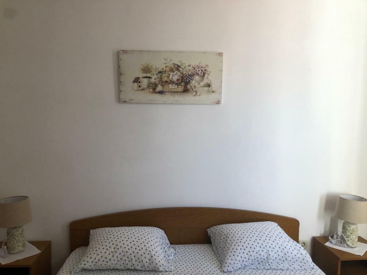 Guesthouse Tariba Супетарска-Драга Экстерьер фото
